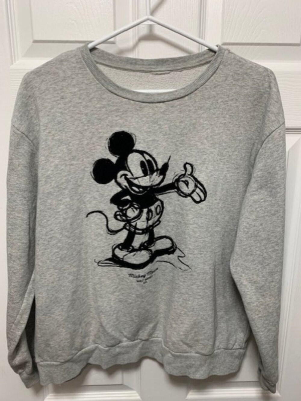 MICKEY MOUSE WOMENS DISNEY SWEAT- (MEDIUM)